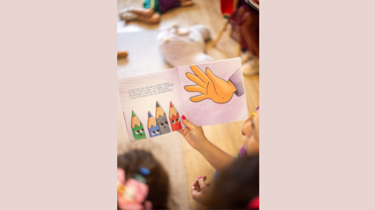 Redação e coesão: Como utilizar conectivos textuais para melhorar a escrita dos alunos? Aprimore a escrita dos alunos com a Sigma Educação e Tecnologia Ltda ensinando o uso de conectivos textuais.